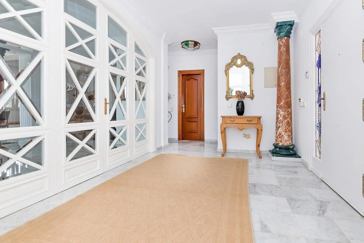 Bhost - Villa Sunrise Benalmadena