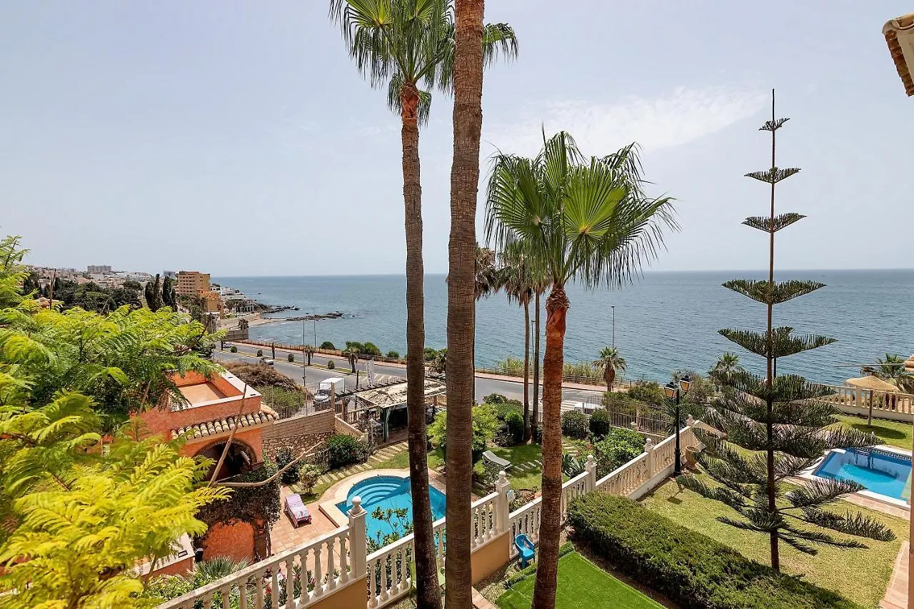 Bhost - Villa Sunrise Benalmadena